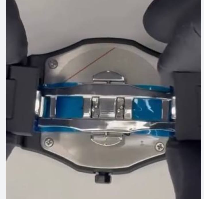 Black Arabic Aura Watch